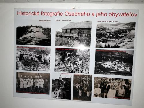 Tabuľa s fotografiami obce Osadné a jej obyvateľov.